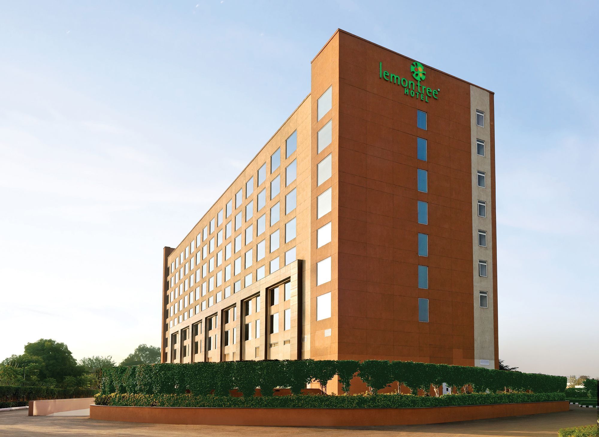 Lemon Tree Hotel Sohna Road Gurgaon Exterior photo