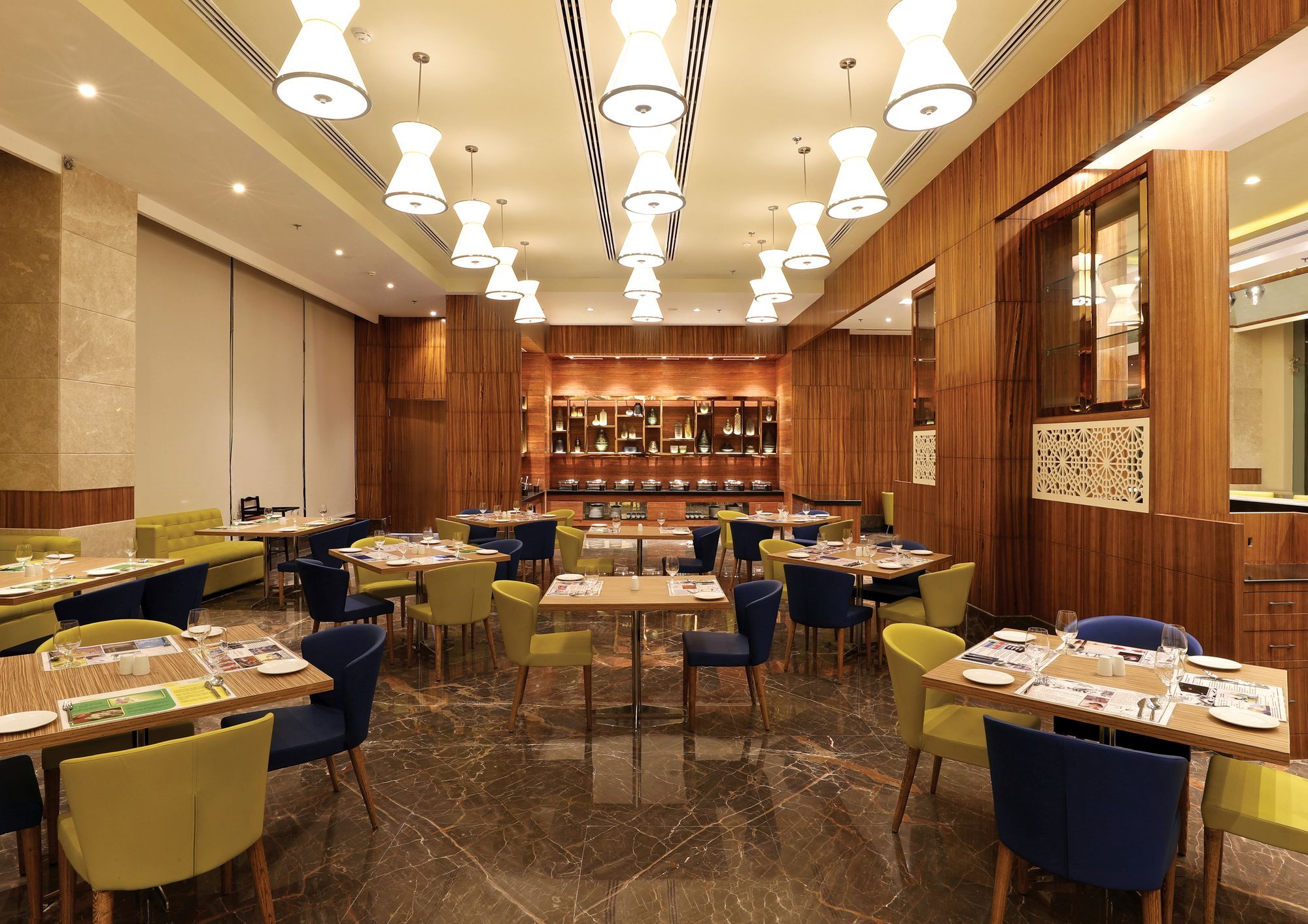 Lemon Tree Hotel Sohna Road Gurgaon Exterior photo